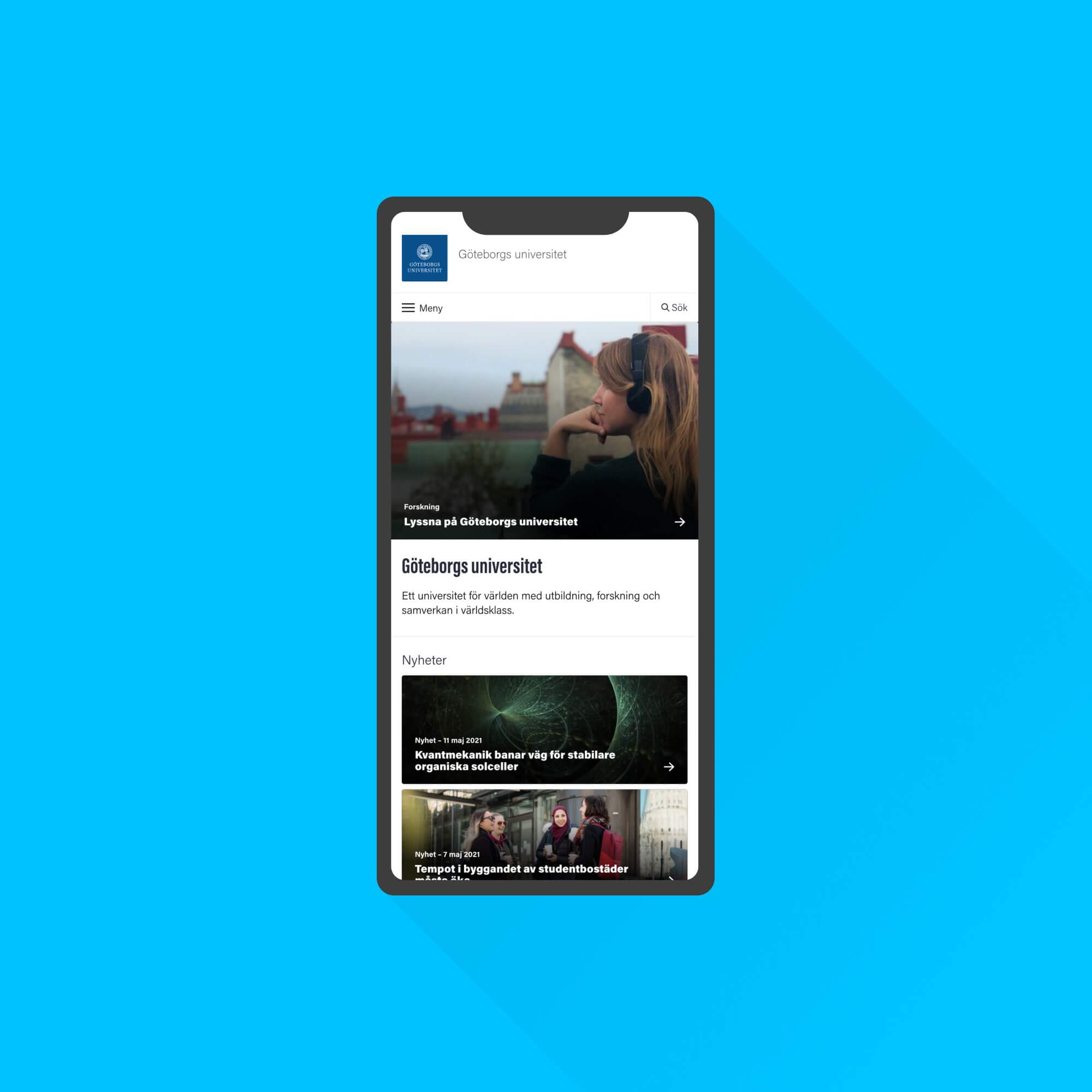 Bild på en mobiltelefon som visar upp Göteborgs universitets webbplats
